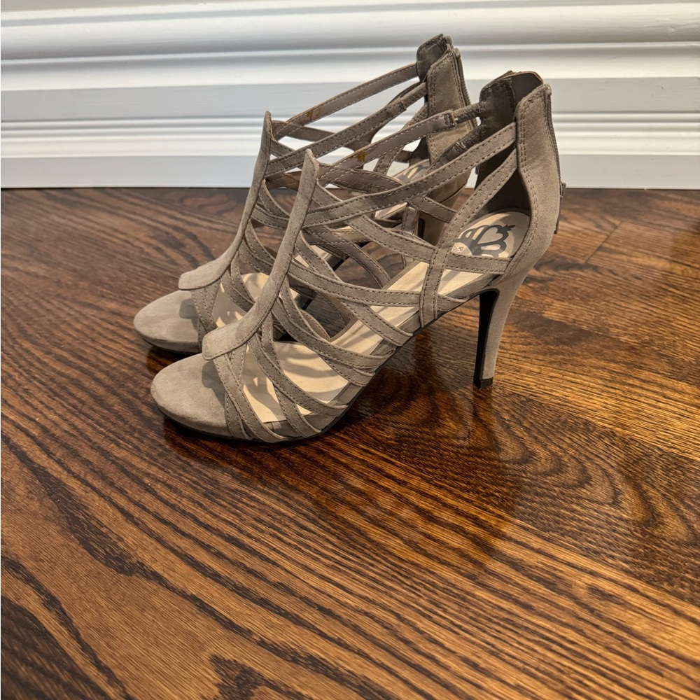 Fergalicious By Fergie nude heels. Size 7
